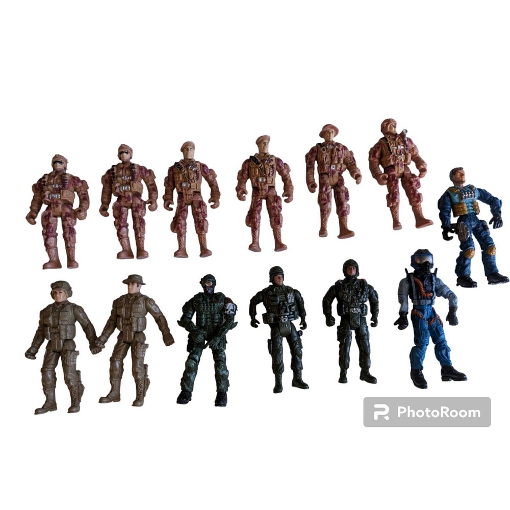 Lanard The Corps. GI Joe(6) Soldier Action Figures Total Of 13.